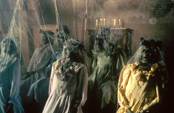 return to horror high