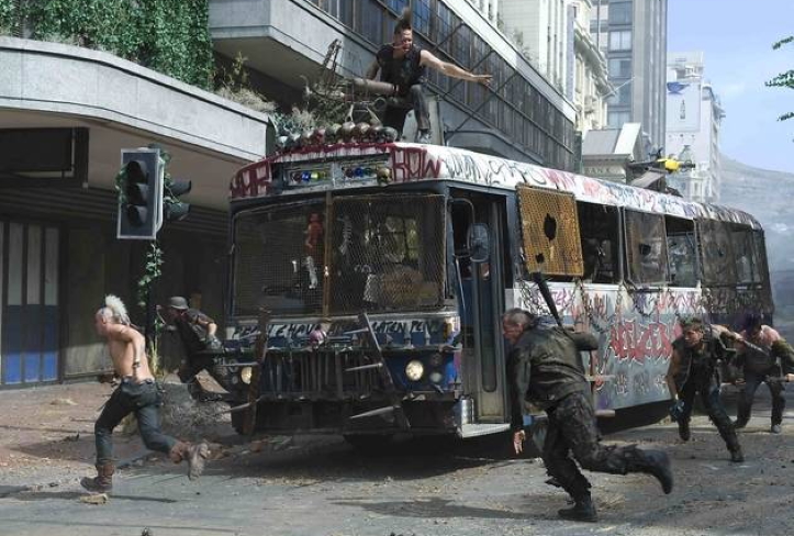 Doomsday (2008) — It's a very punky afterworld – Mutant Reviewers